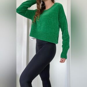 Grass Green chenille Cropped ultra soft Women’s Sweater size L